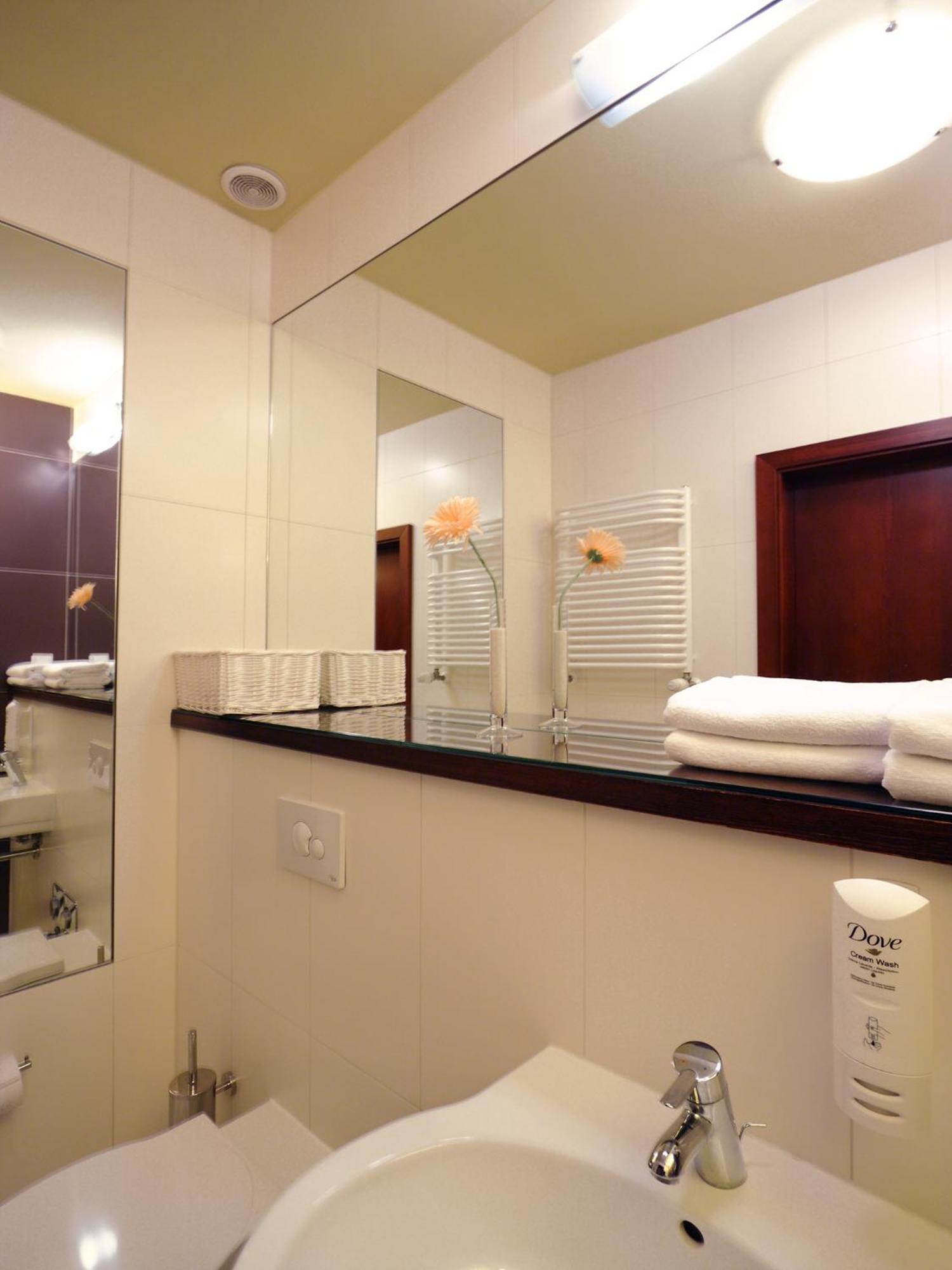 Apartamenty Zlota Nic 오폴레 외부 사진