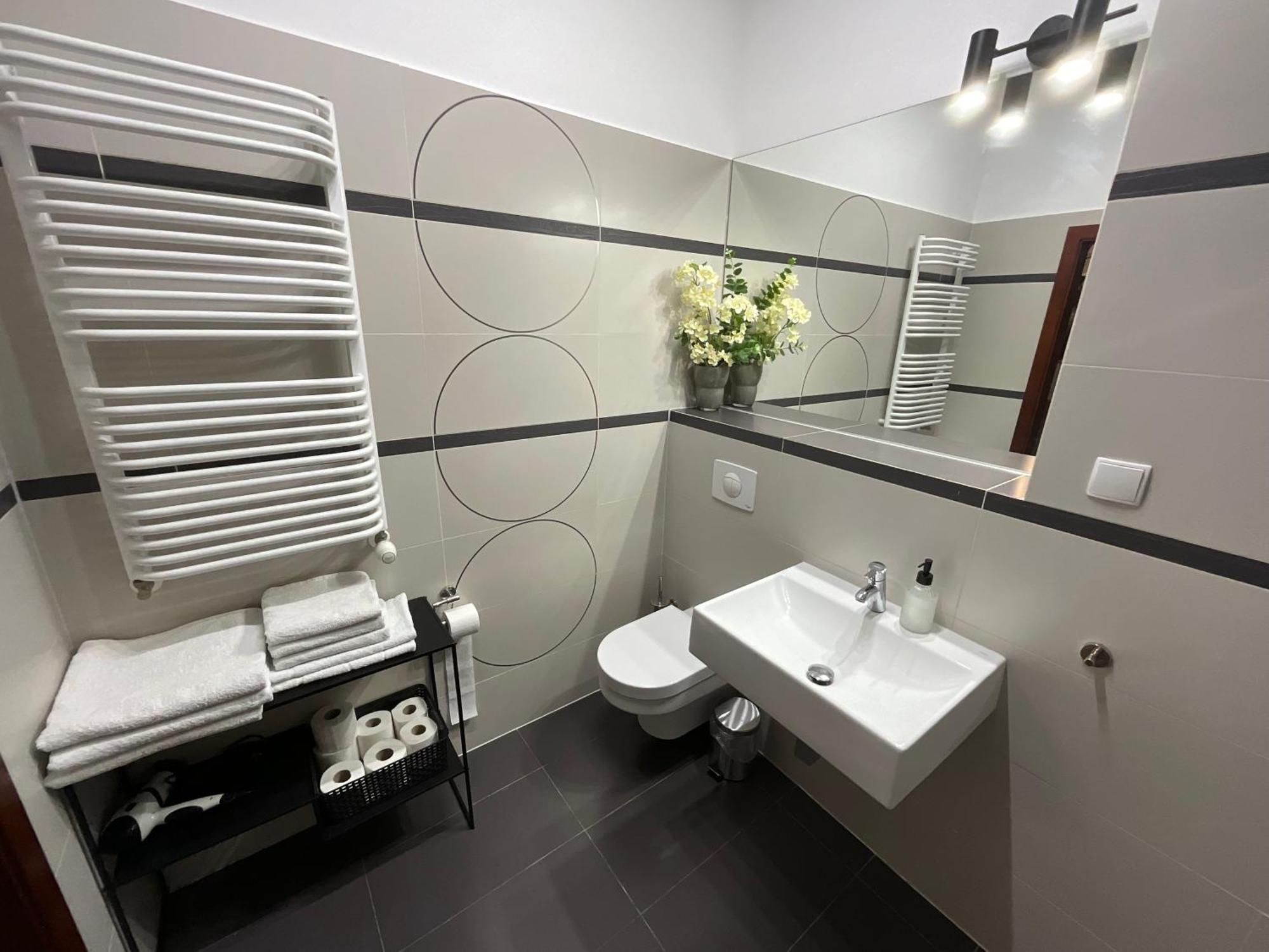 Apartamenty Zlota Nic 오폴레 외부 사진