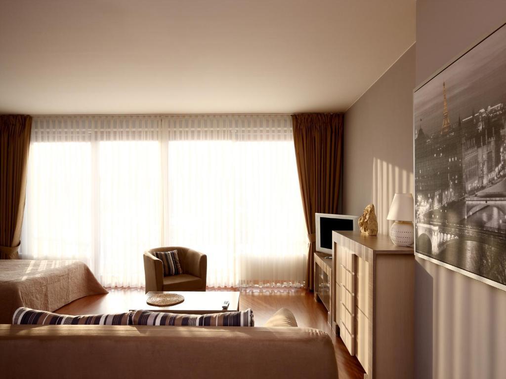Apartamenty Zlota Nic 오폴레 외부 사진